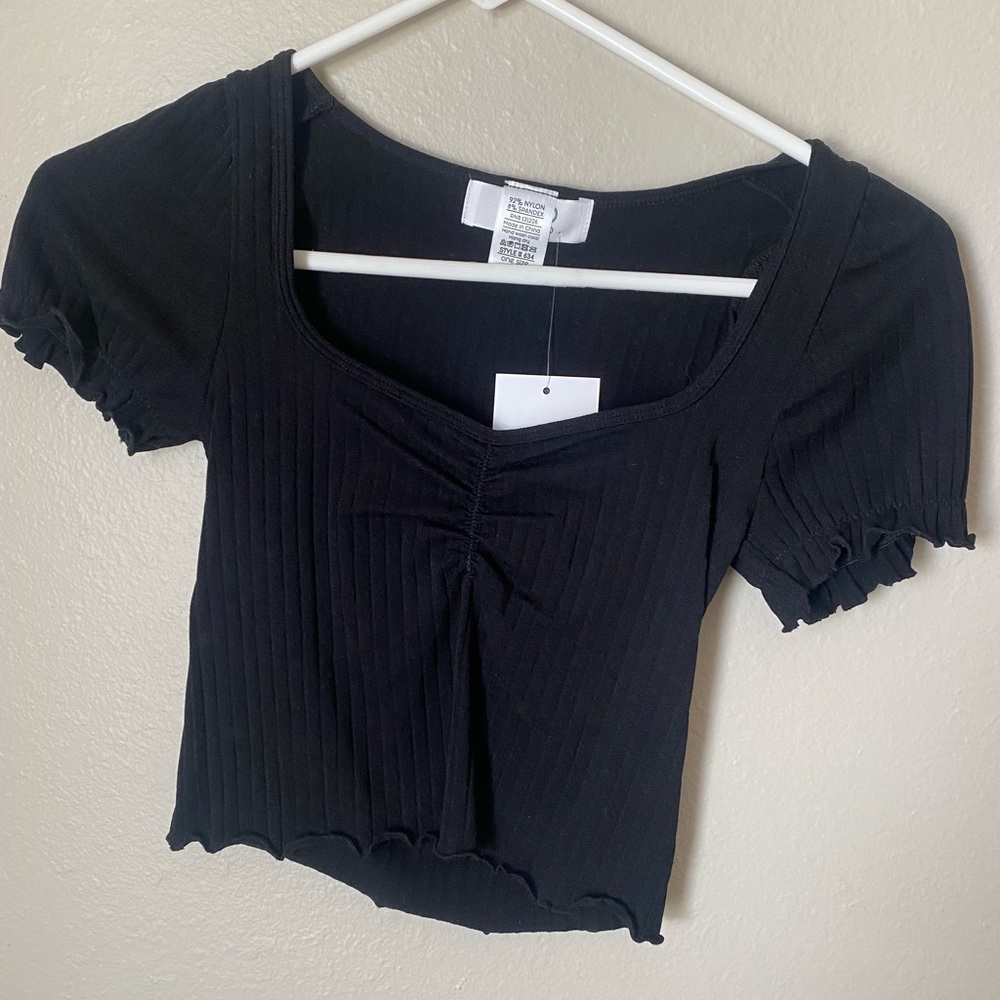 Black Ribbed Crop Top